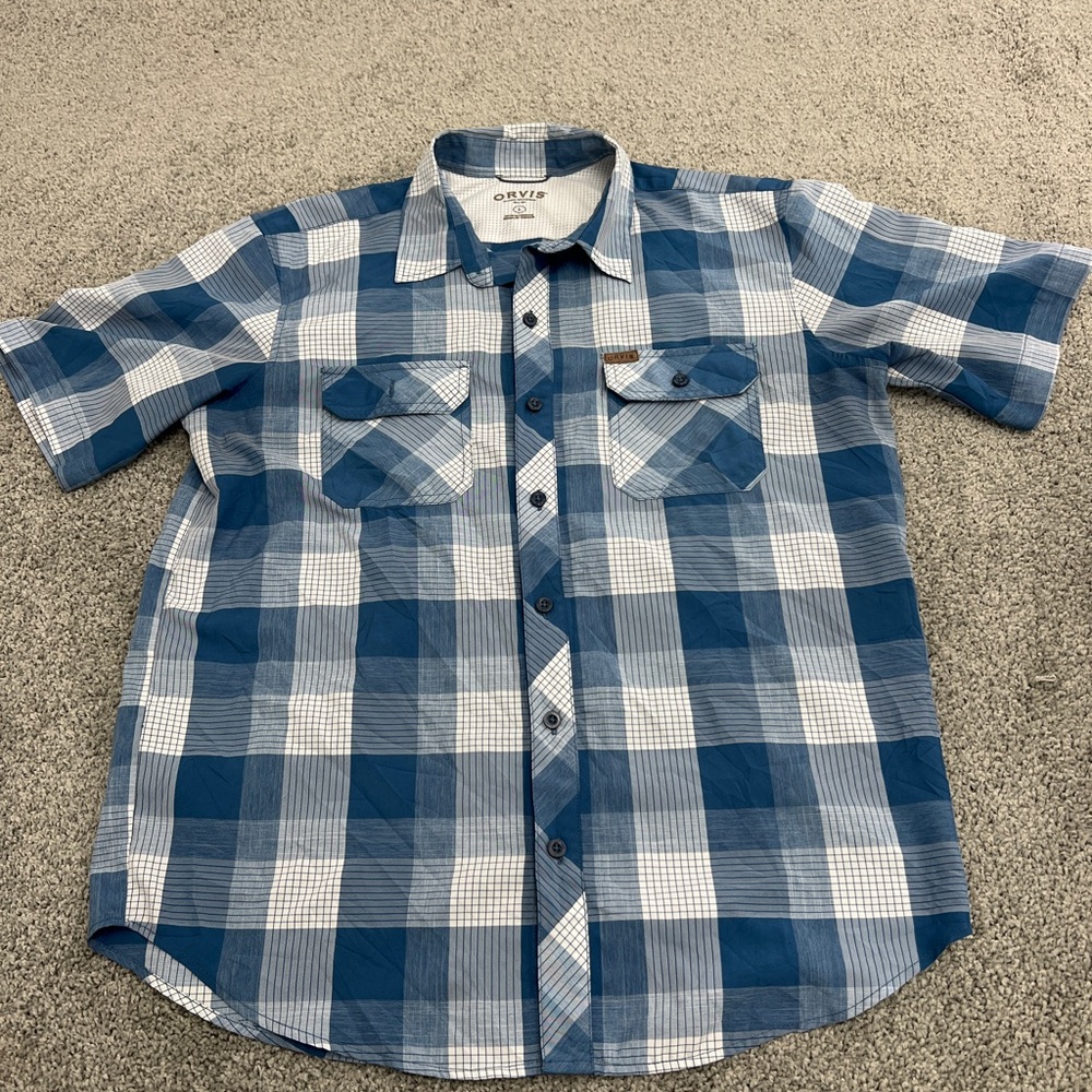 ORVIS Men’s Large Short sleeve plaid  Double pocket.